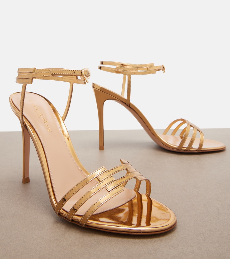  Gianvito Rossi Gianvito Rossi Sandalias De Piel Metalizada 