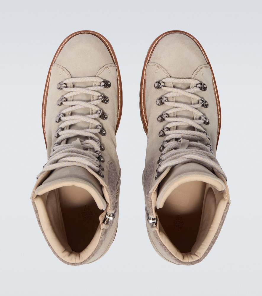  Eleventy Eleventy Botas De Ante Con Cordones 