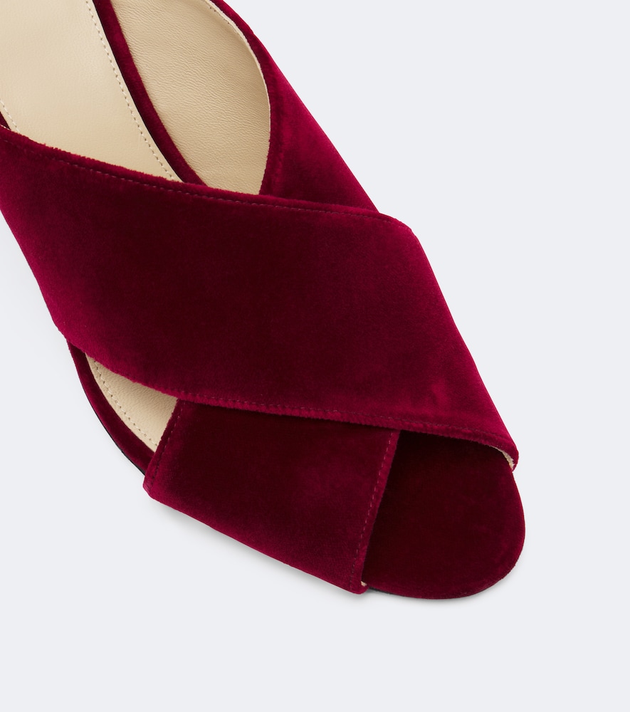 Le Monde Béryl Luca Velvet Wedge