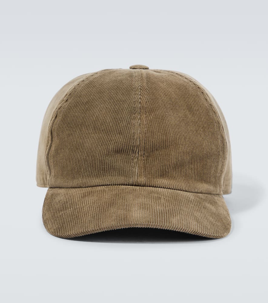 Embroidered cotton baseball cap