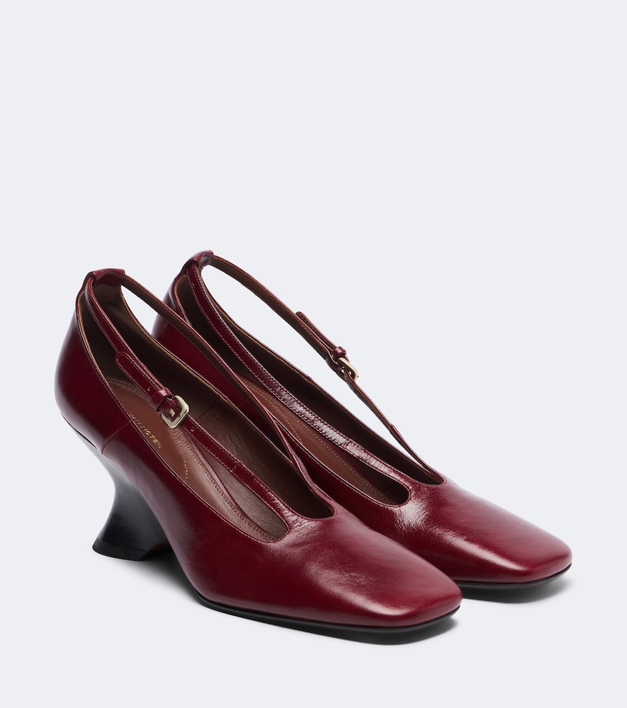 Pumps aus Leder