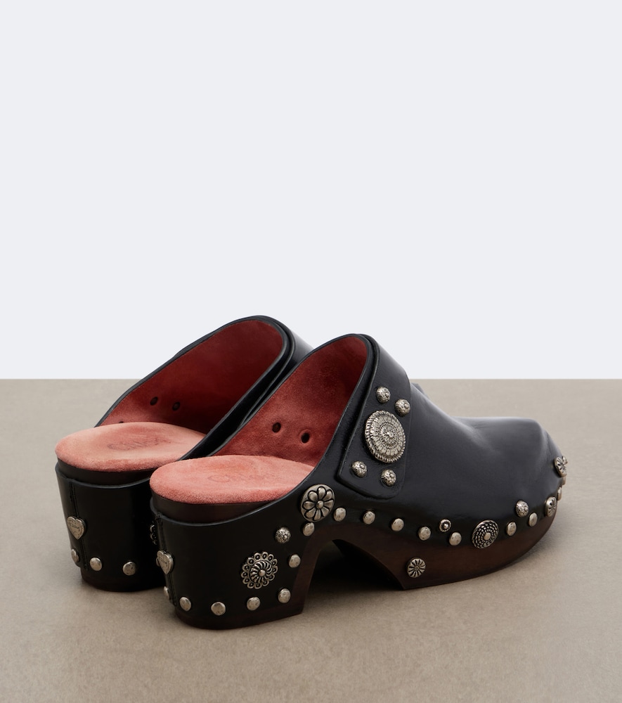 Chloé Talis Studded Leather Clogs