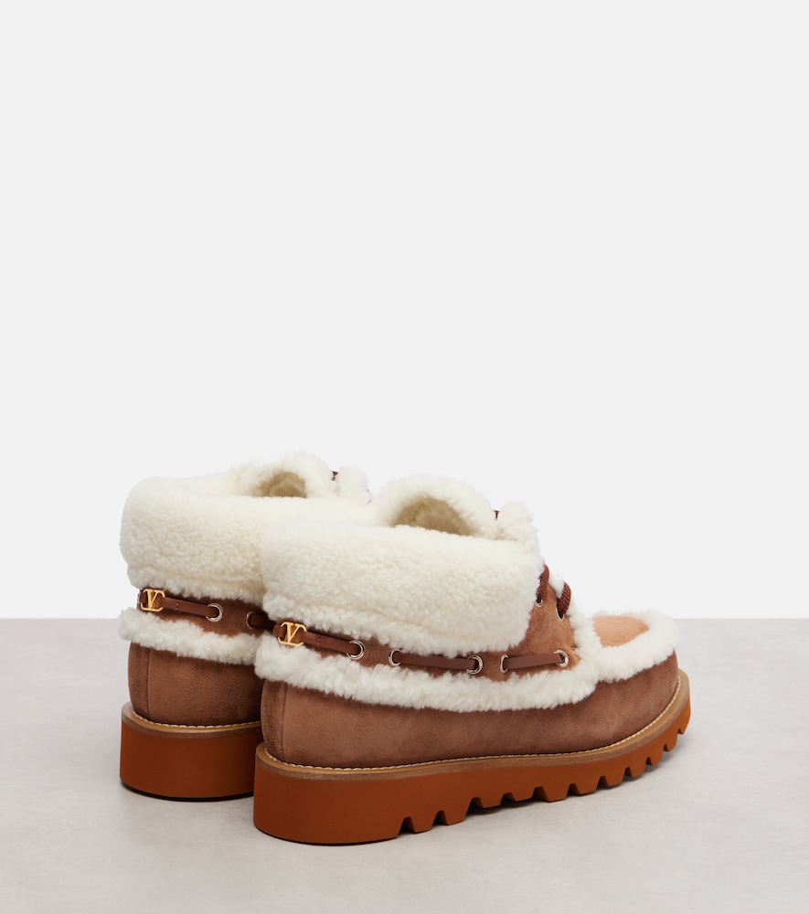 Garavani Palm Avenue Suede Desert Boots