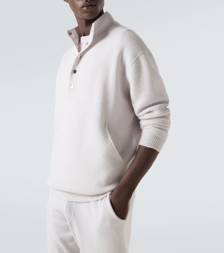 Allude Wool And Cashmere Turtleneck Sweater In White