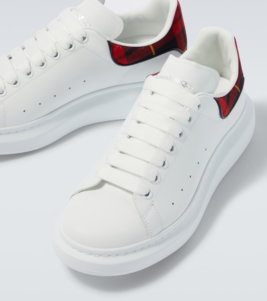  Mcqueen Mcqueen Oversized Leather Sneakers 