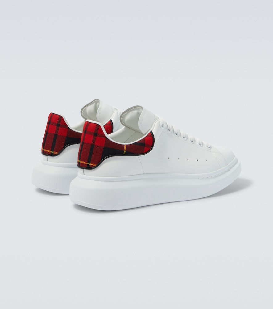 Mcqueen Mcqueen Oversized Leather Sneakers 