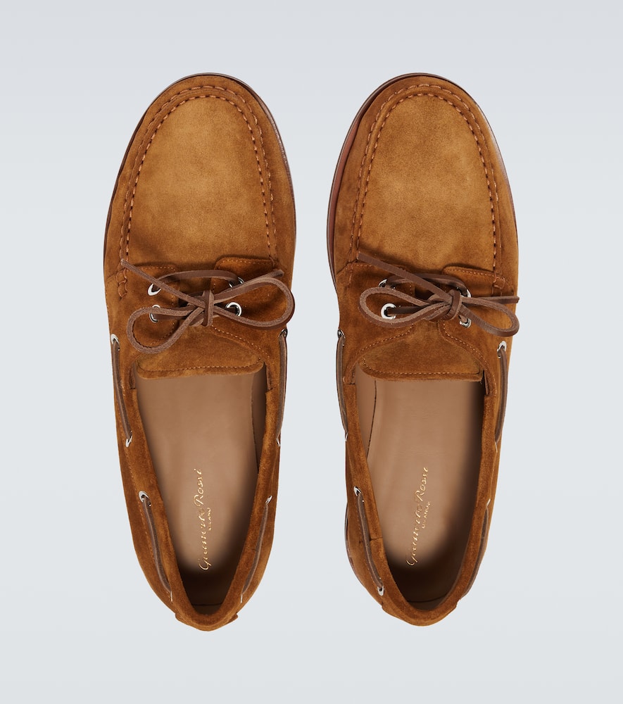 Gianvito Rossi Vandé Suede Boat Shoes In Brown