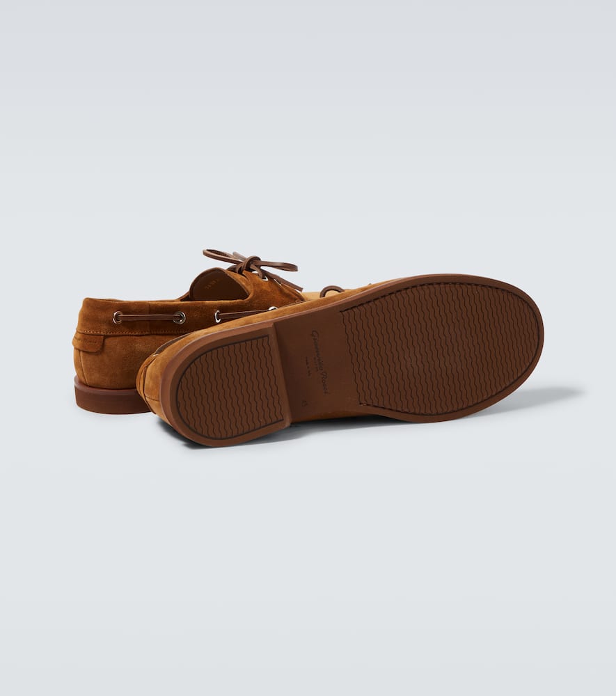 Gianvito Rossi Vandé Suede Boat Shoes In Brown