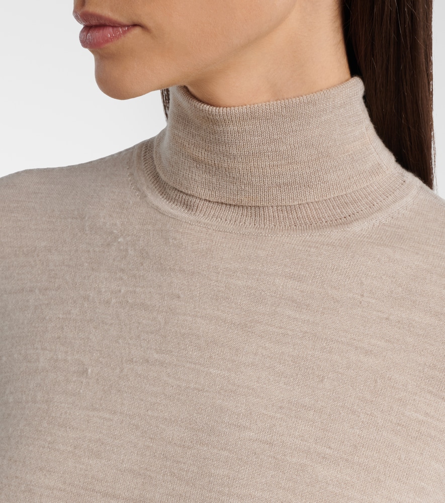  Gabriela Hearst Gabriela Hearst Wool, Cashmere, And Silk Turtleneck Top 