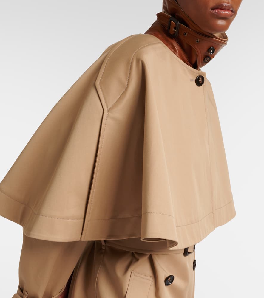 Chloé Classic Cotton Gabardine Trench Coat With Cape In Braun