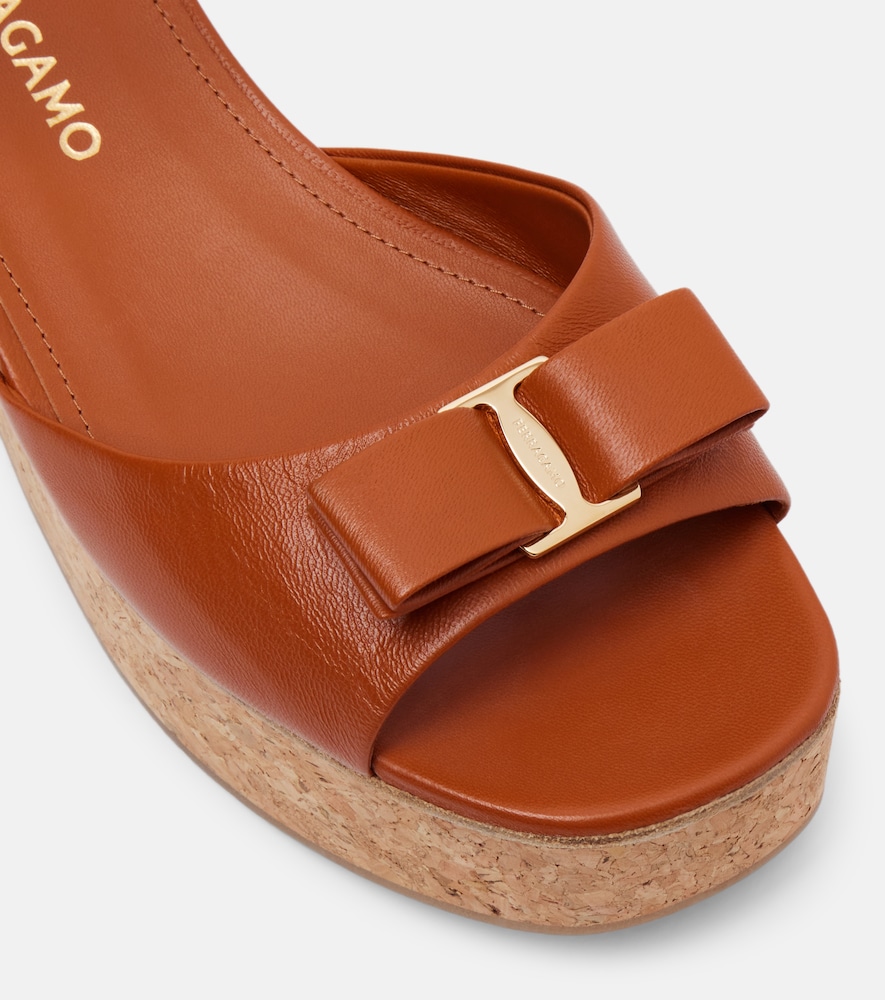  Ferragamo Ferragamo Selna Leather Wedge Sandals 
