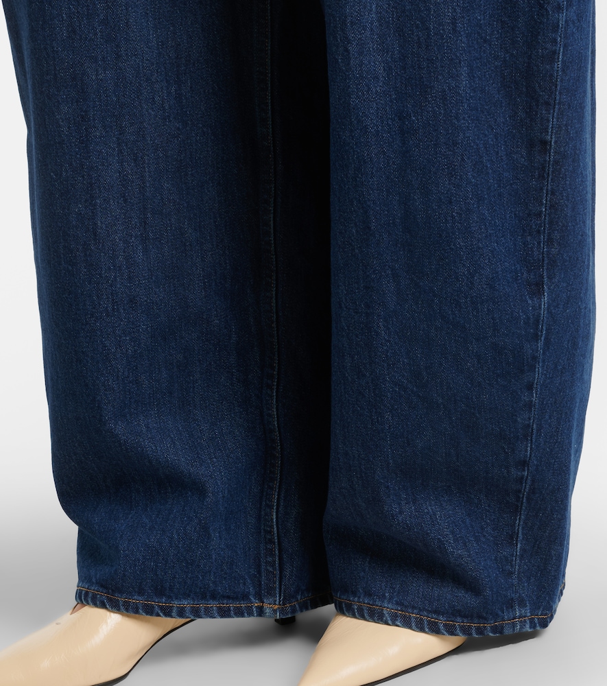 Barrel-Leg Jeans