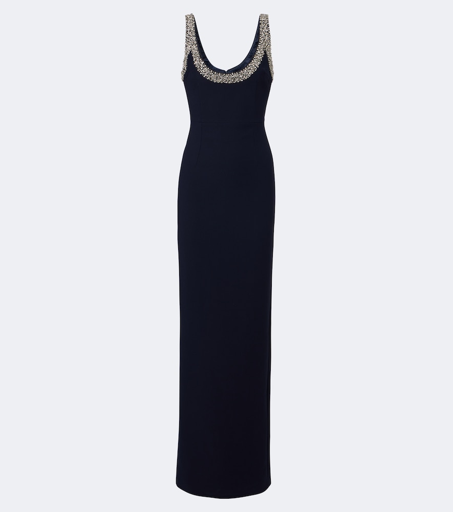 Robe mit Kristallen