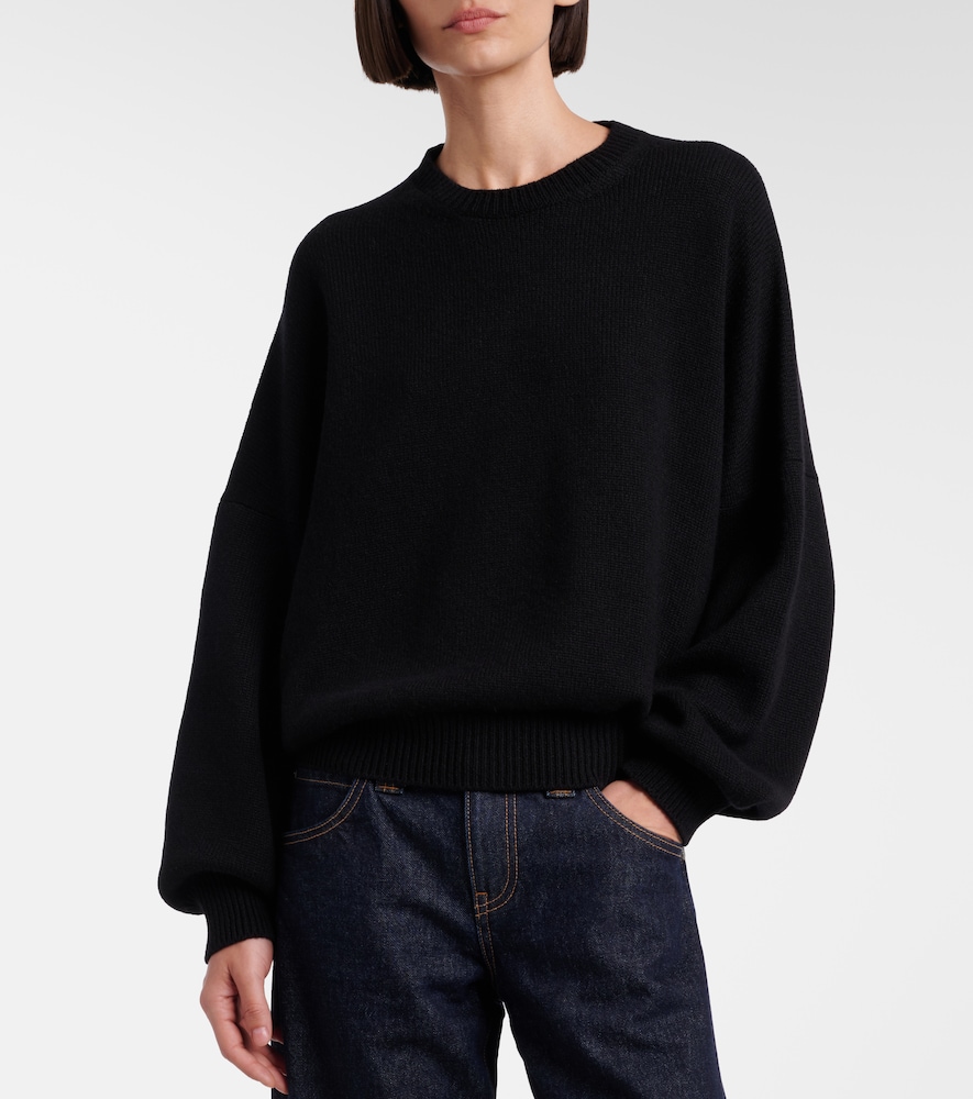 Khaite Margaux oversized cashmere sweater