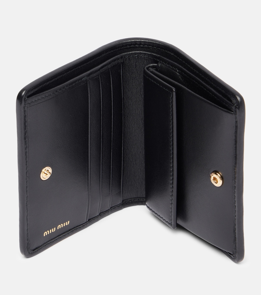  Miu Miu Miu Miu Logo Matelasse Leather Wallet 