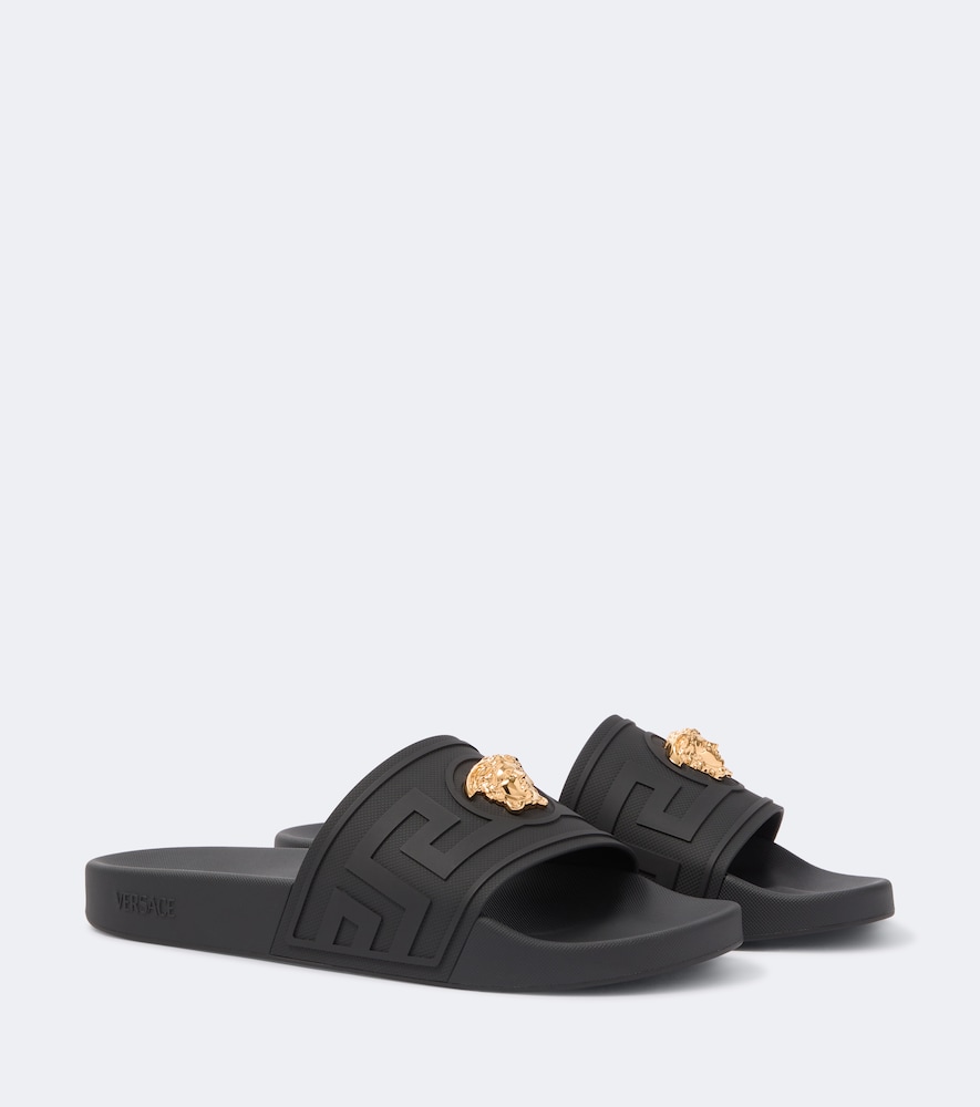 Versace Mules La Medusa 370 €