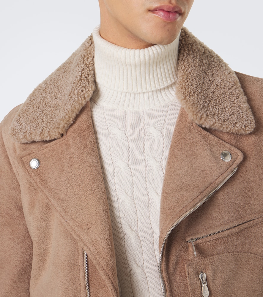 Cable-Knit Cashmere Turtleneck Sweater