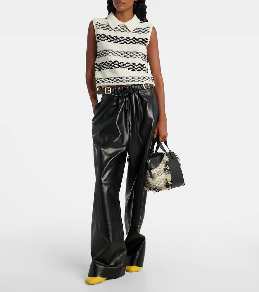 Loewe Hammock Compact Leather Bucket Bag In Black