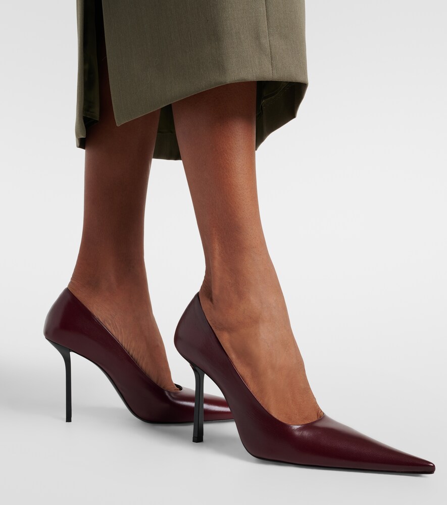 Victoria Beckham Leather pumps