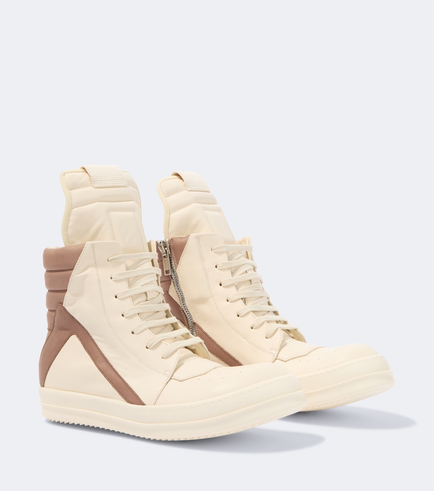 Sneakers Geobasket aus Leder