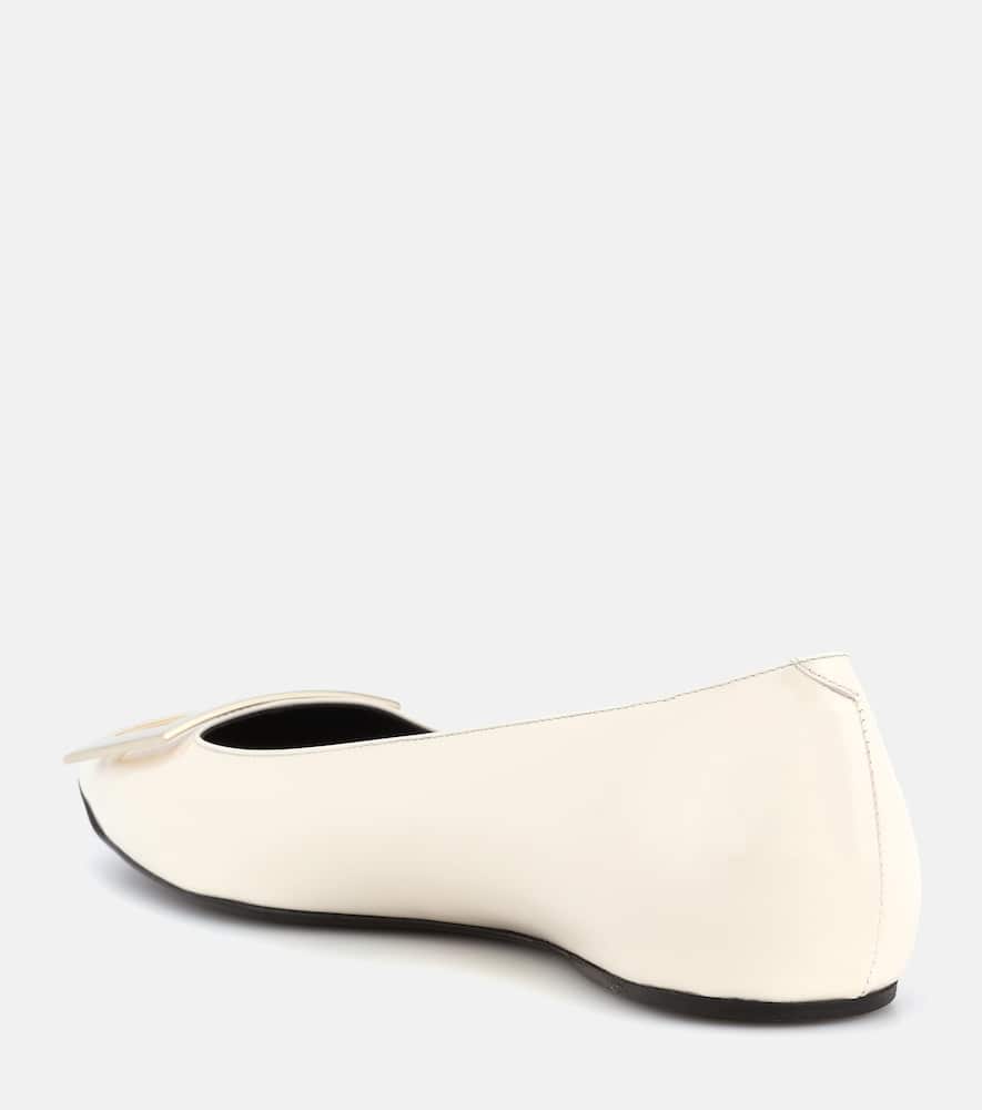 Roger Vivier Trompette Patent Leather Ballet Flats In White