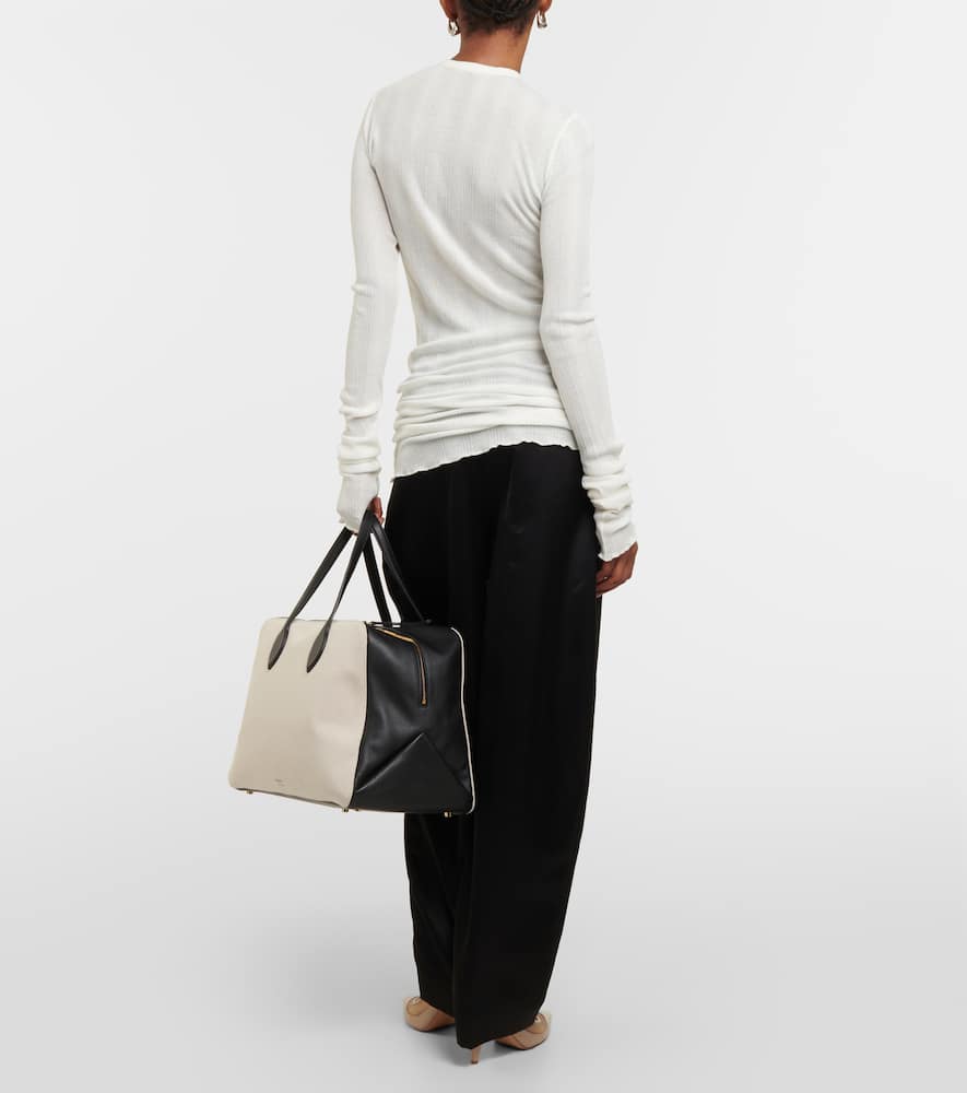 Khaite Fine-ribbed Long-sleeve T-shirt In White