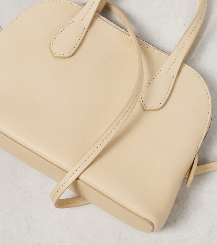 The Row Ingrid Leather Tote Bag In Beige