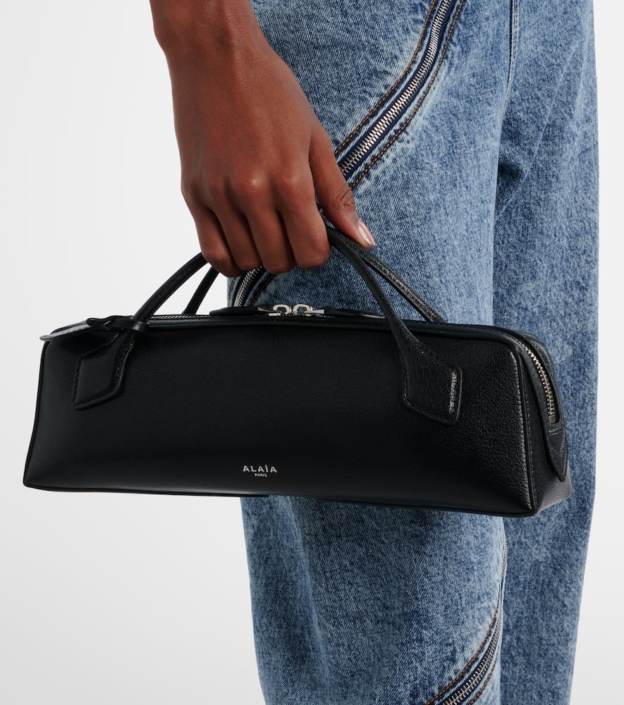 Alaïa Le Teckel Top-handle Bag In Grained Leather In Black