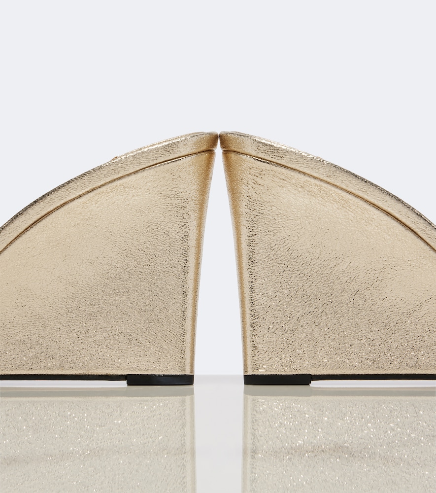 Skye Wedge