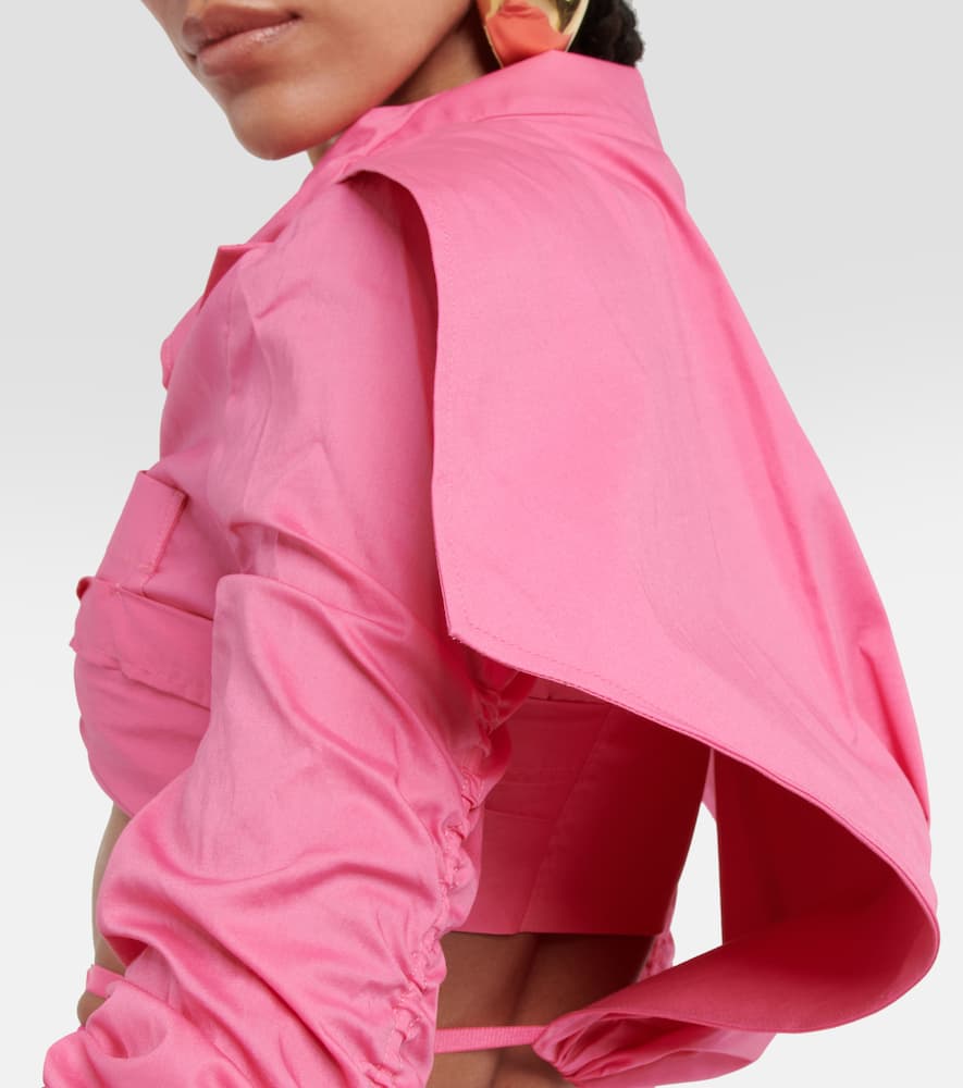 Shop Jacquemus La Chemise Meio Cotton Cropped Shirt In Pink