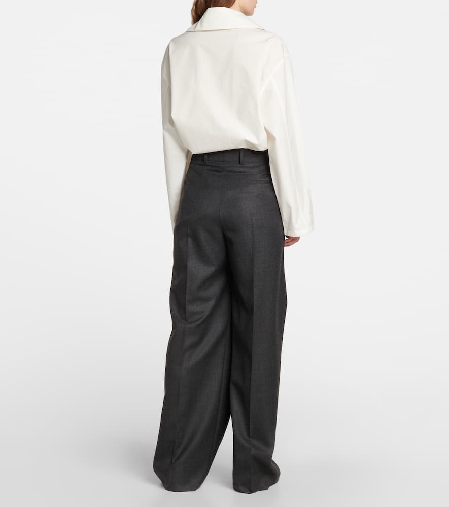 The Row Roan Pleated Wool Wide-leg Pants In Grey