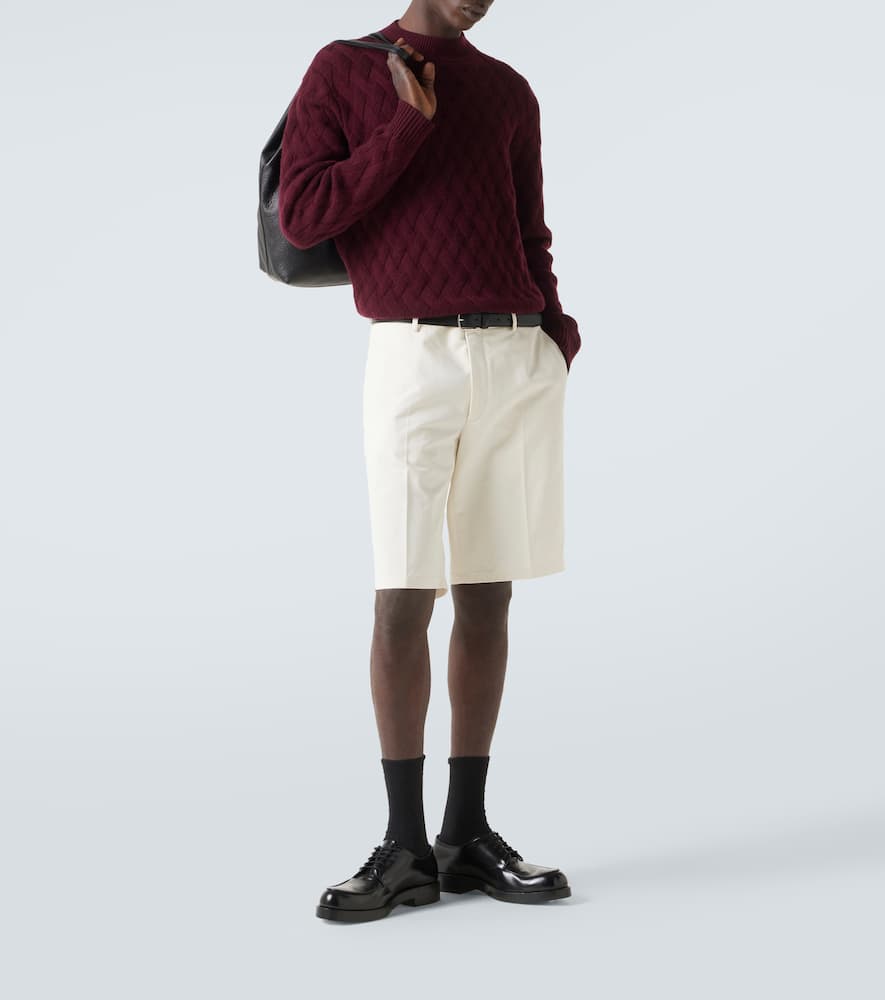Allude Wool And Cashmere Turtleneck Sweater In Burgundy