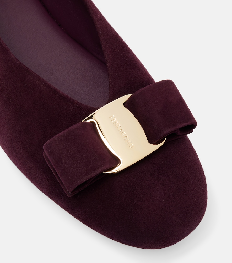  Ferragamo Ferragamo Ballerinas Vanna Aus Veloursleder 