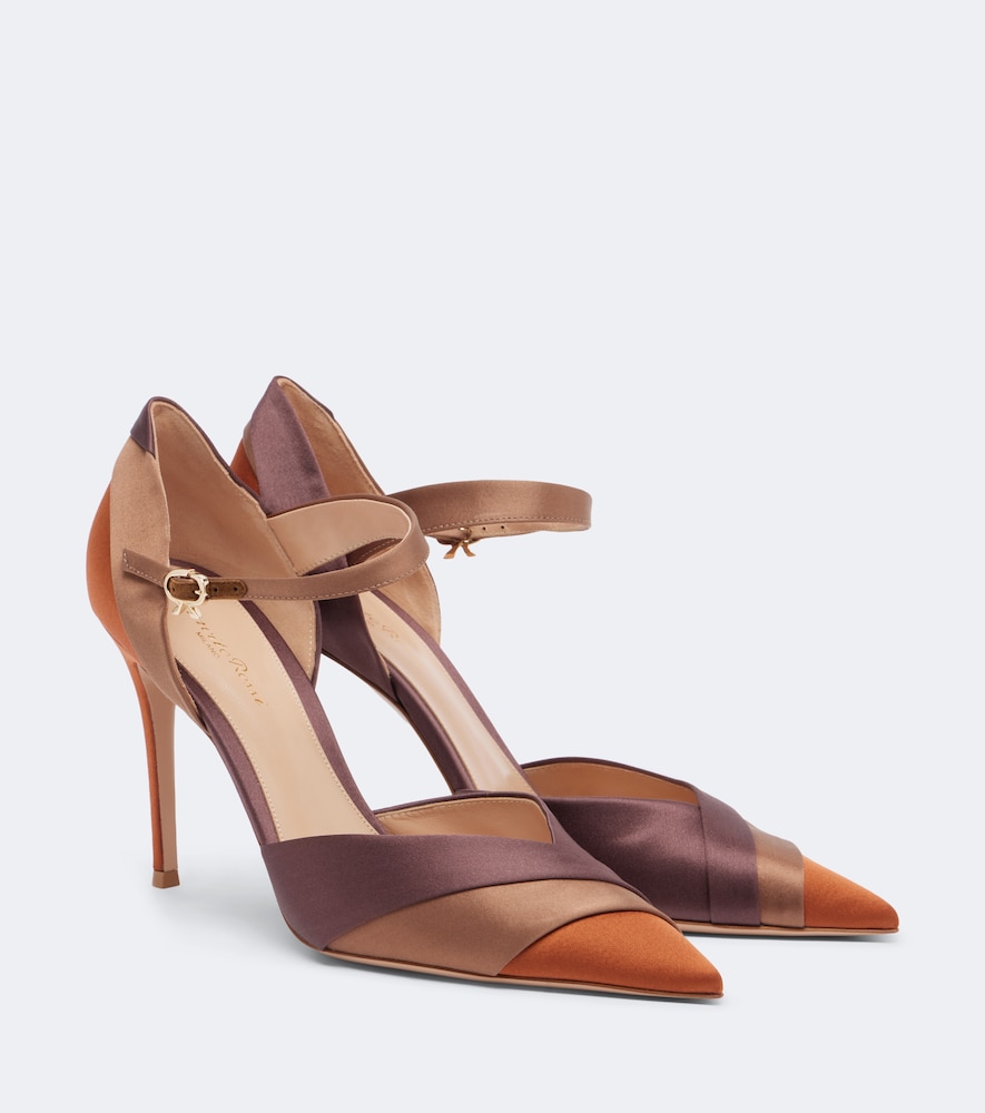 Pumps Sofia D'Orsay in raso