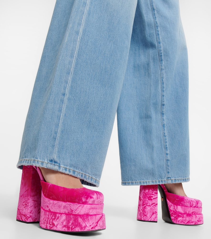 Medusa Aevitas Velvet Platform Pumps