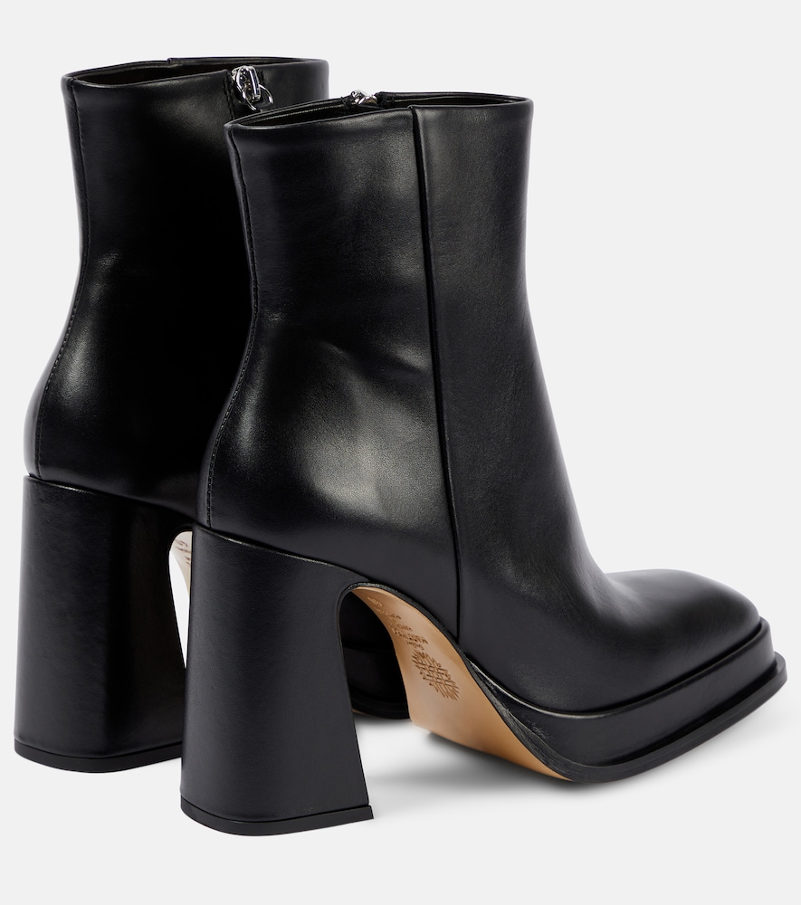 Nova Chueca Ankle Boots