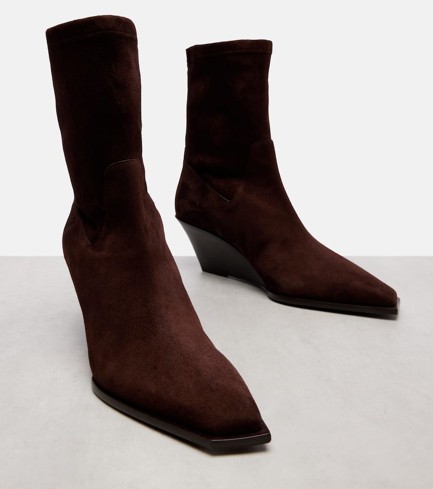 Jimmy Choo Hadley 60 Suede Ankle Boots In Brown
