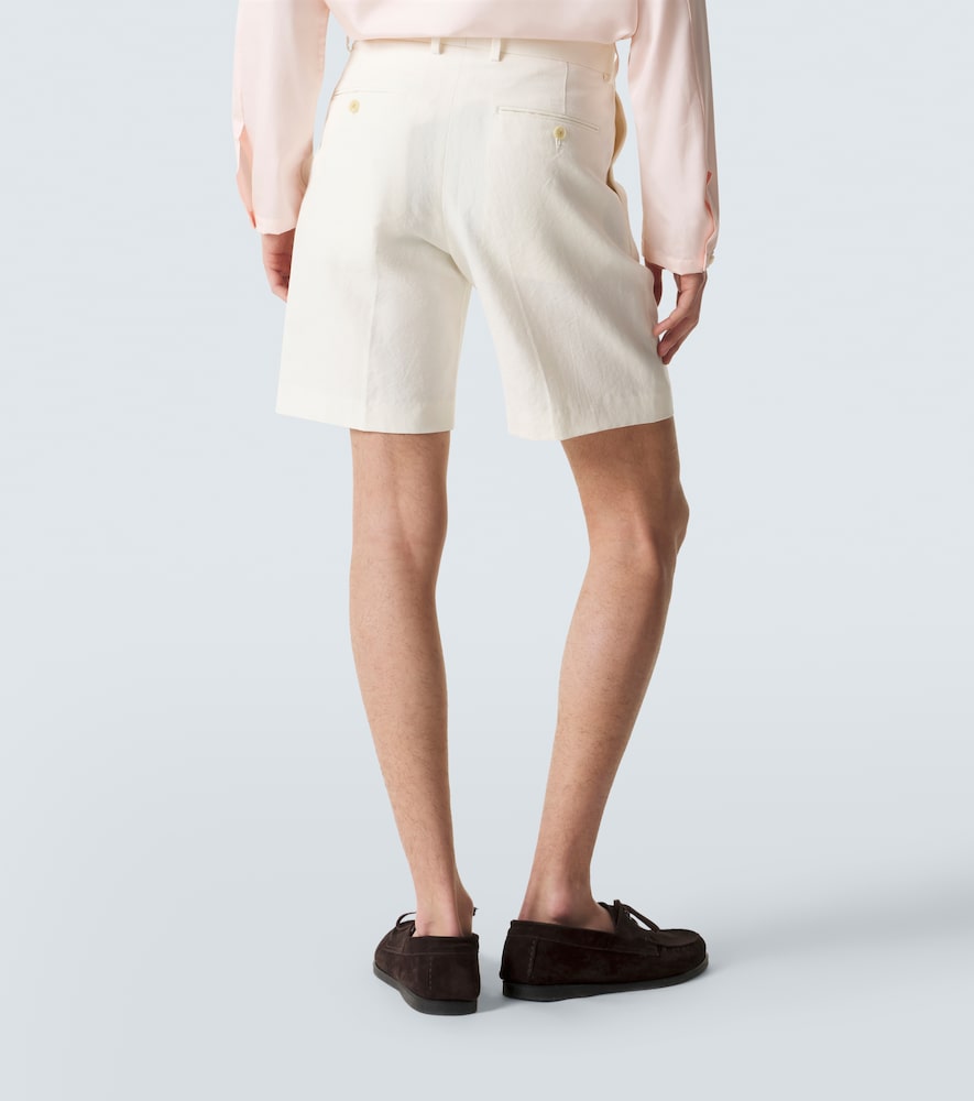 Auralee Auralee Pleated Wool, Cotton, And Linen Shorts 