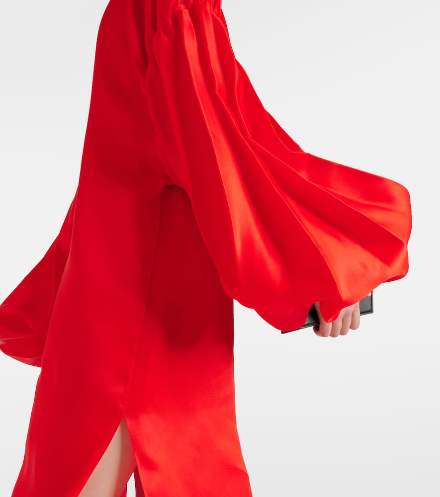 Shop Khaite Zelma Puff-sleeve Silk Gown In Red