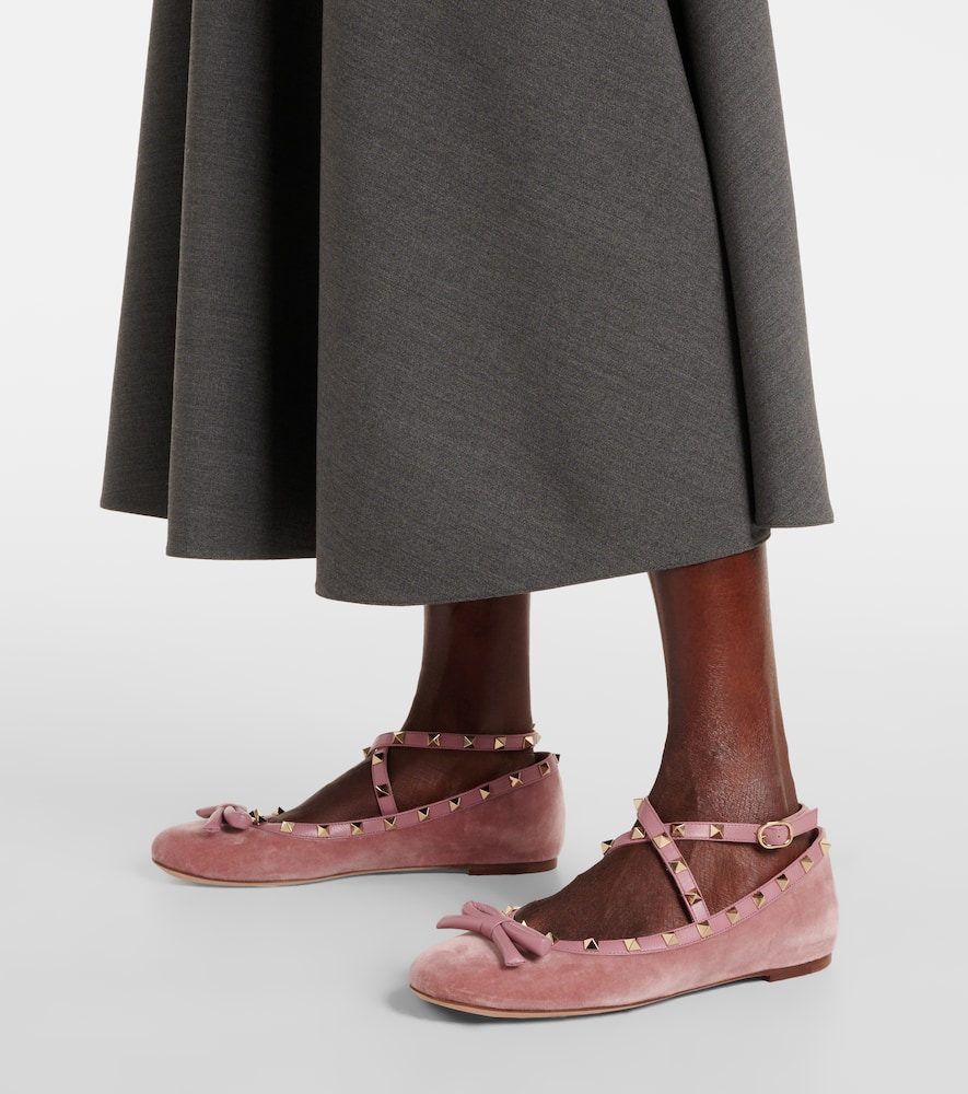 Valentino Rockstud Velvet Ballet Flats In Pink