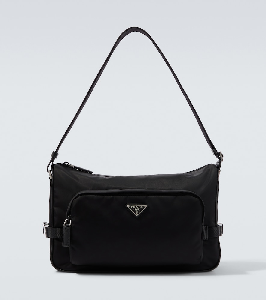 Prada Grand sac en cuir 1850 €