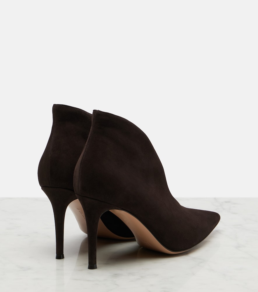  Gianvito Rossi Gianvito Rossi Pumps Vania Aus Veloursleder 