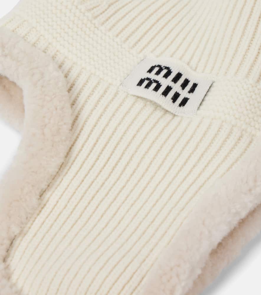 Miu Miu Shearling-trimmed Wool And Cashmere Hat In White