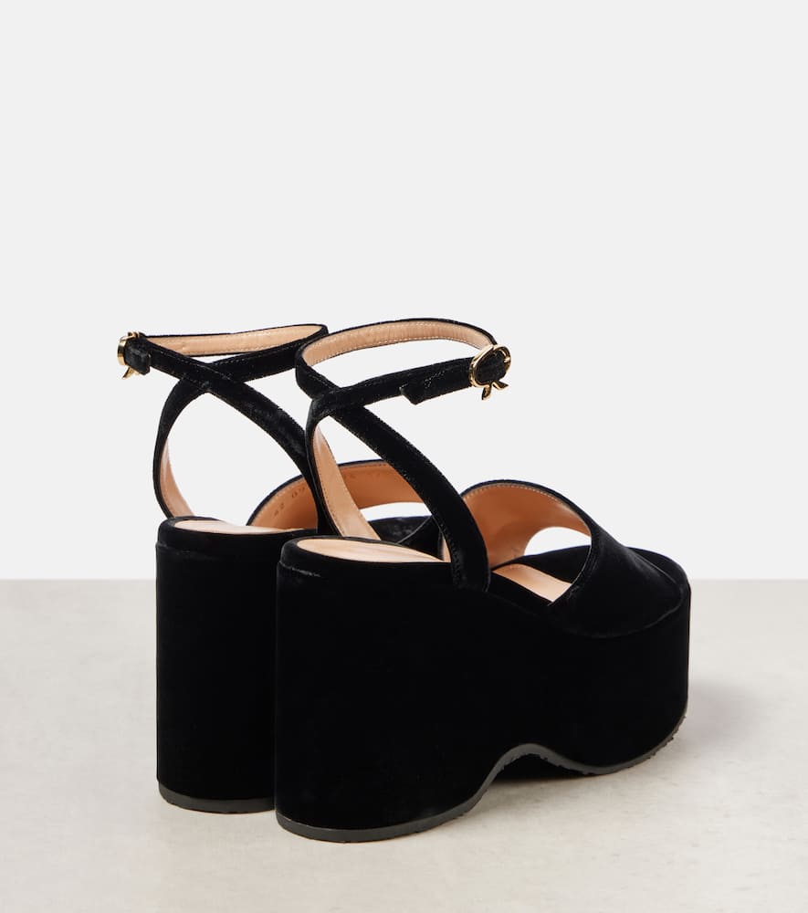 Gianvito Rossi Velvet Wedge Sandals In Black