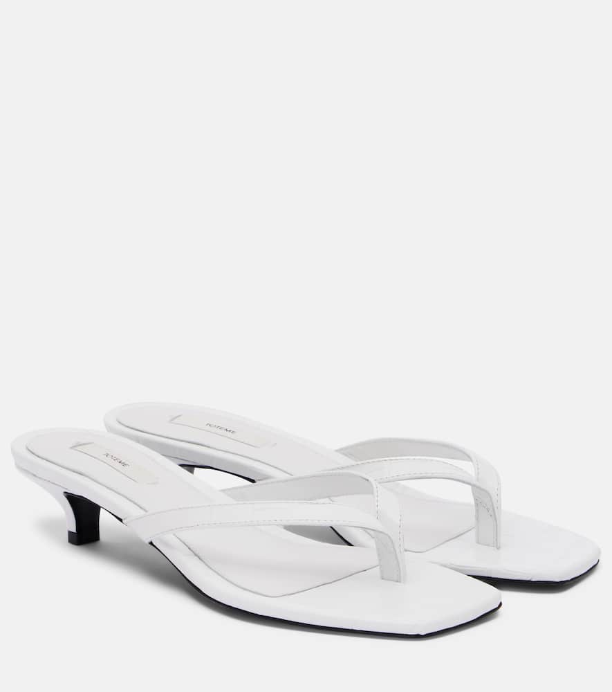 Croc-effect leather thong sandals