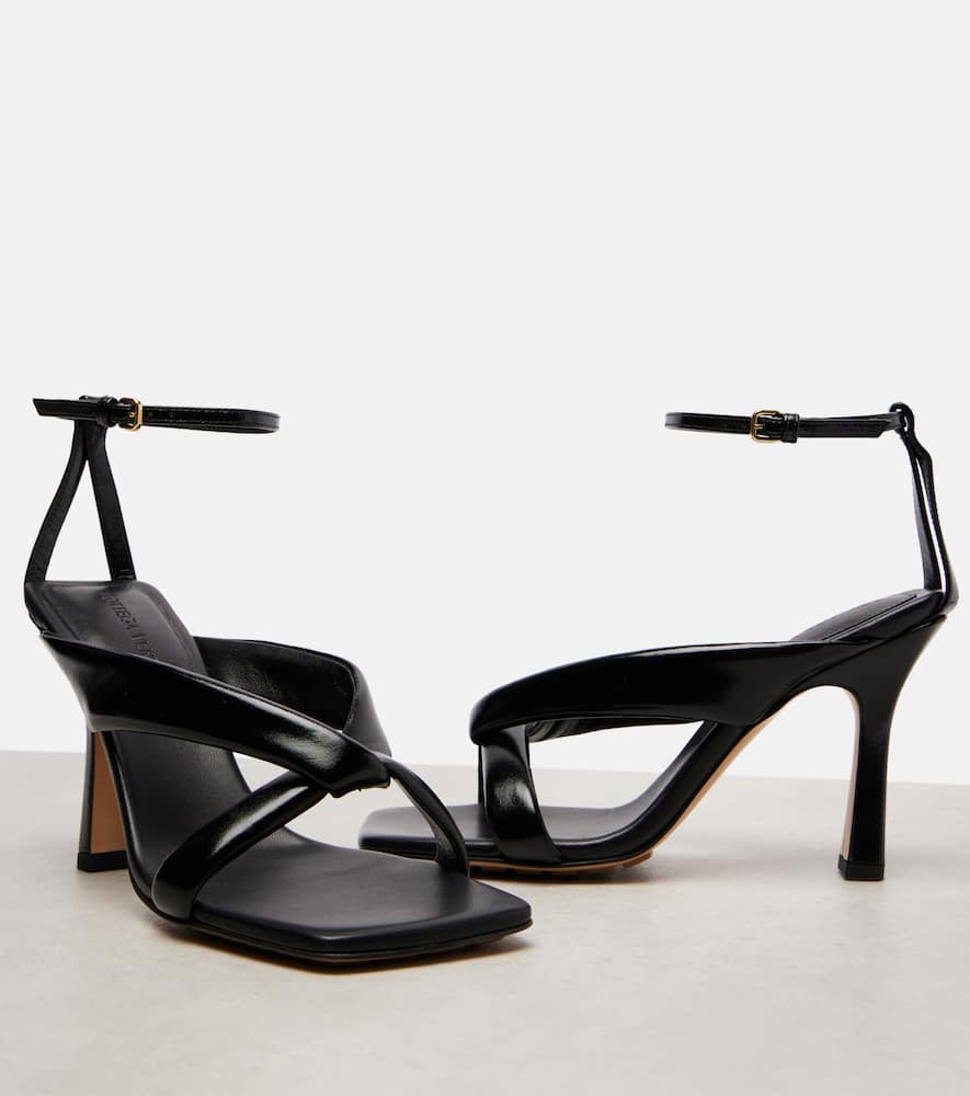 Bottega Veneta Riva Padded Glossed-leather Sandals In Black
