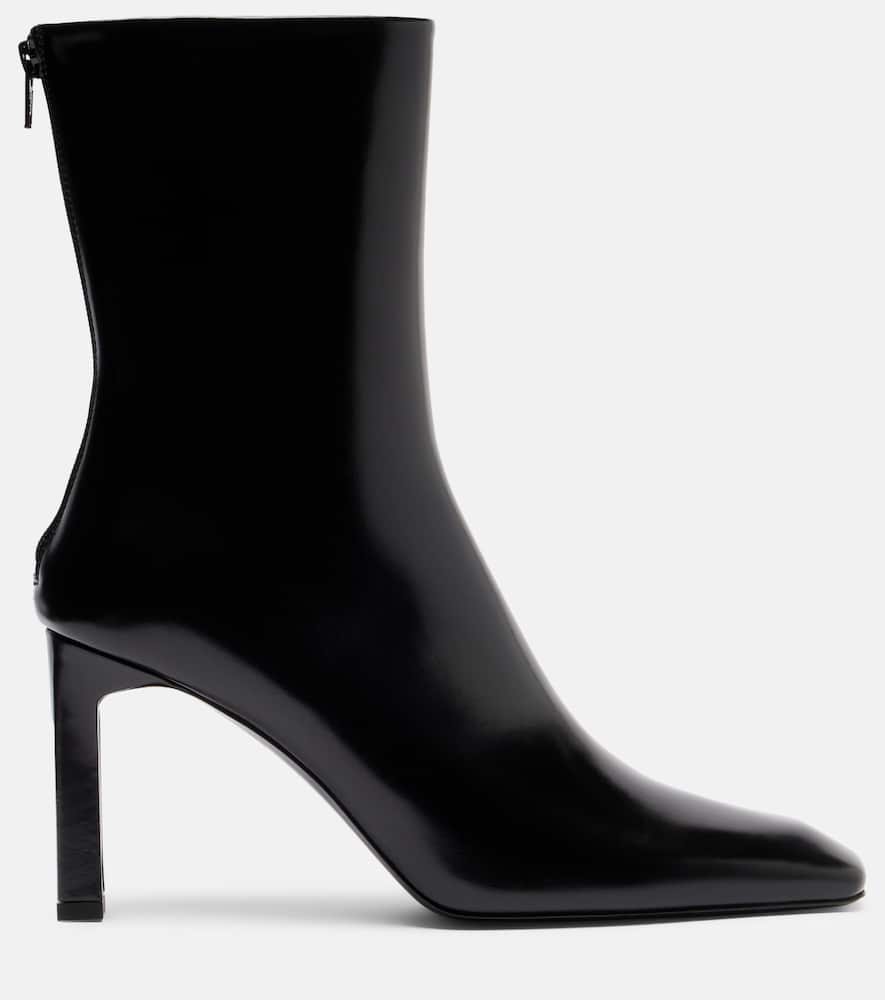 Totême Ankle Boots Aus Lackleder In Burgundy