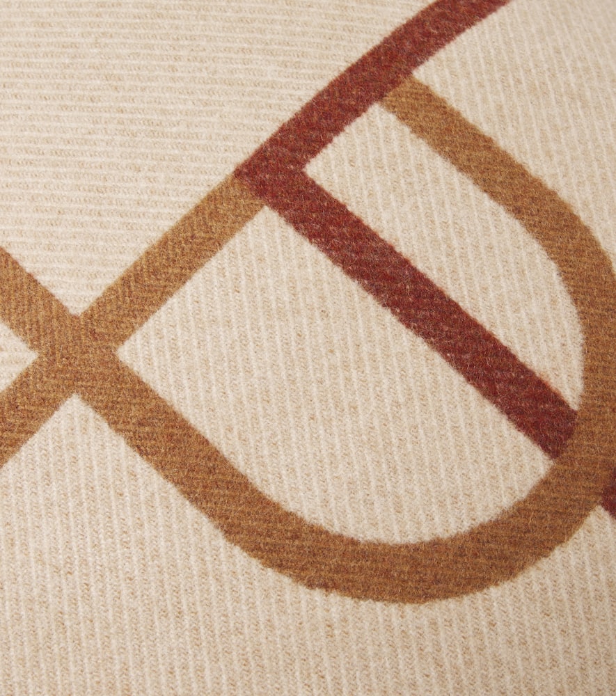 Loro Piana Cashmere Cushion In Neutral