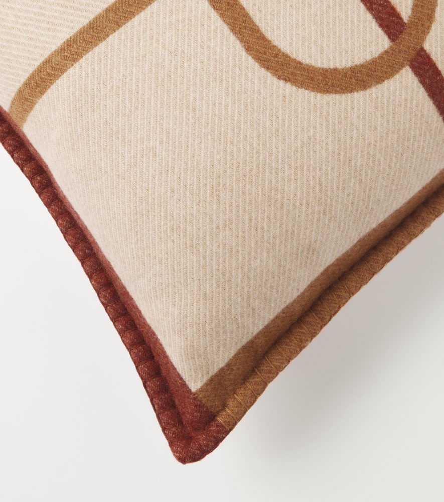 Loro Piana Cashmere Cushion In Neutral