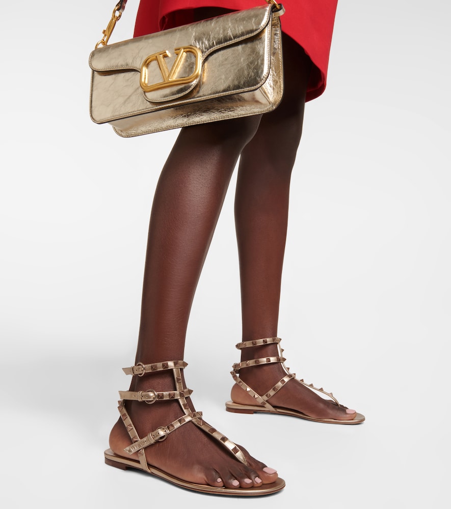  Valentino Garavani Valentino Garavani Sandalen Rockstud Aus Metallic-leder 